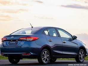 Yaris Sed�