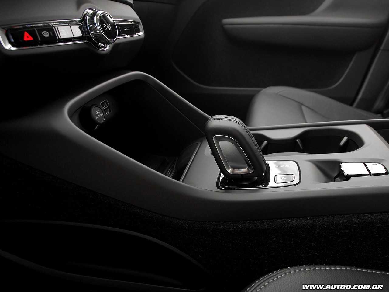 Volvo�XC40 2019 - c�mbio