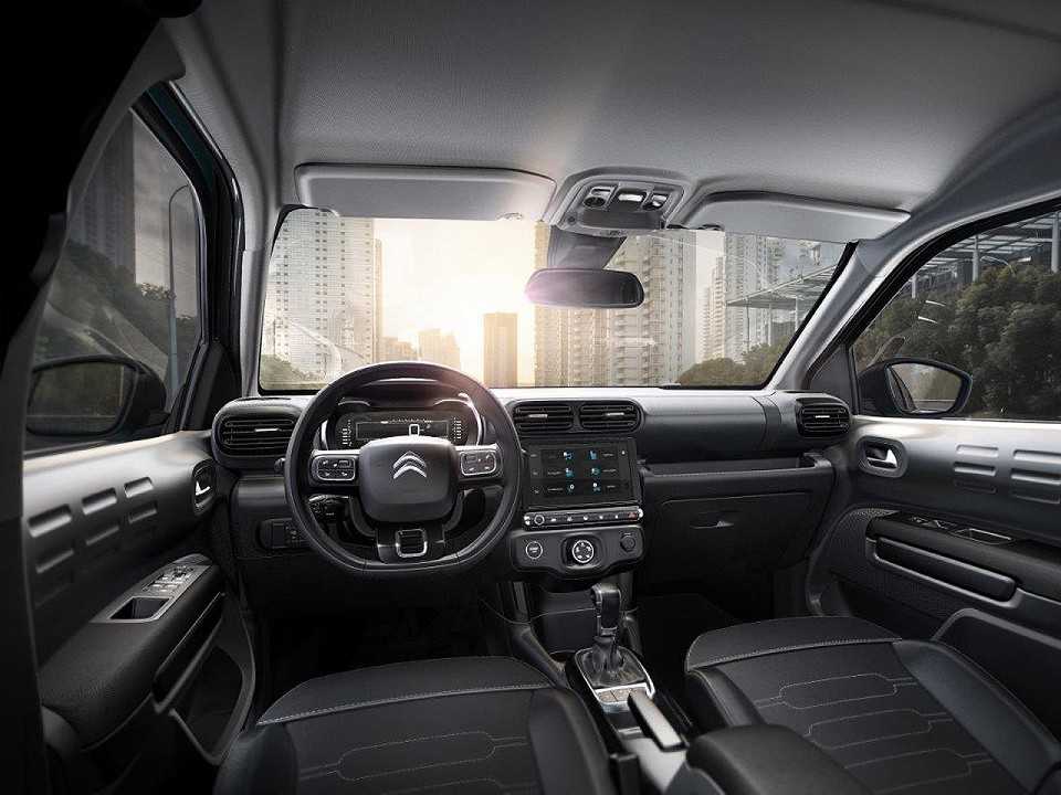 Citro�n�C4 Cactus 2019 - painel