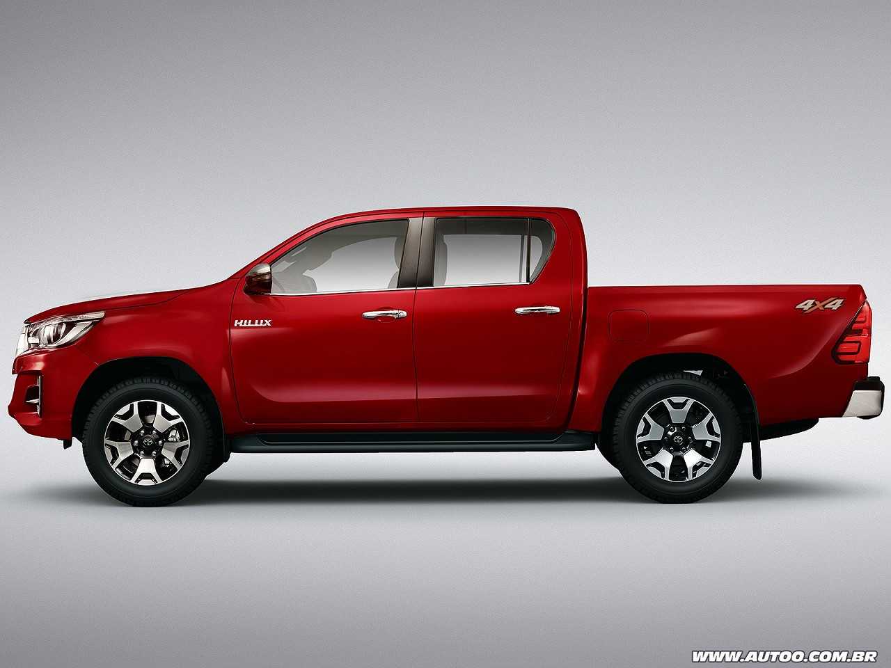 ToyotaHilux 2019 - lateral