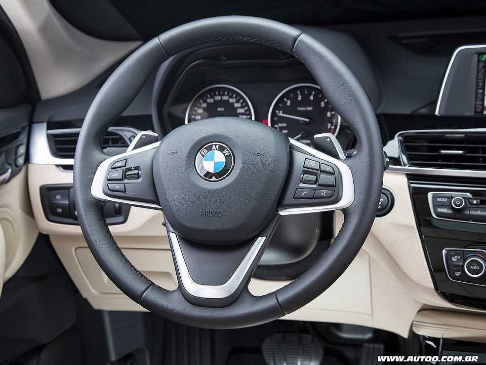 BMW�X1 2019 - painel