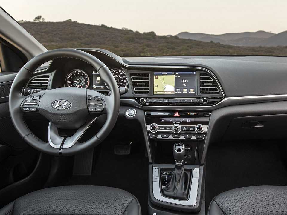Hyundai�Elantra 2019 - painel