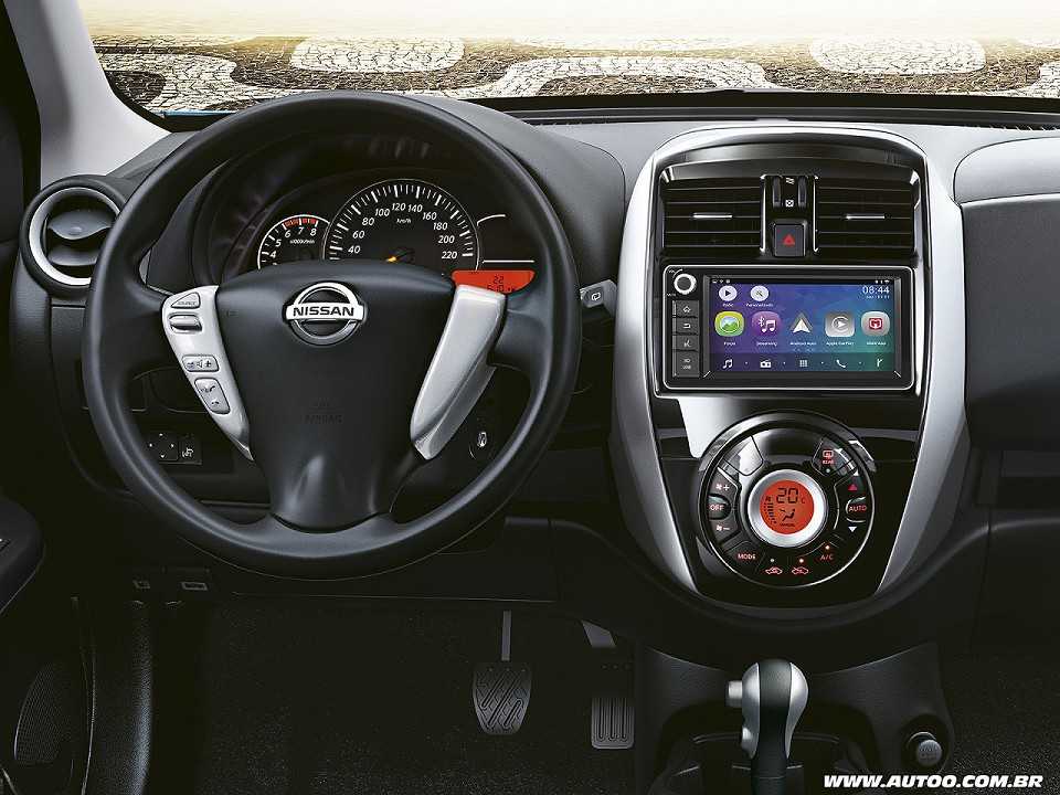 Nissan�March 2019 - painel