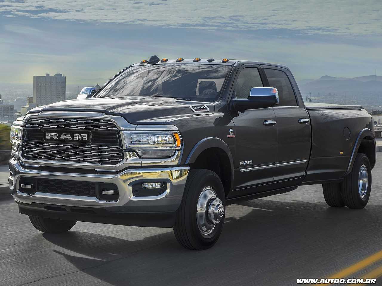 RAM�3500 2019 - �ngulo frontal