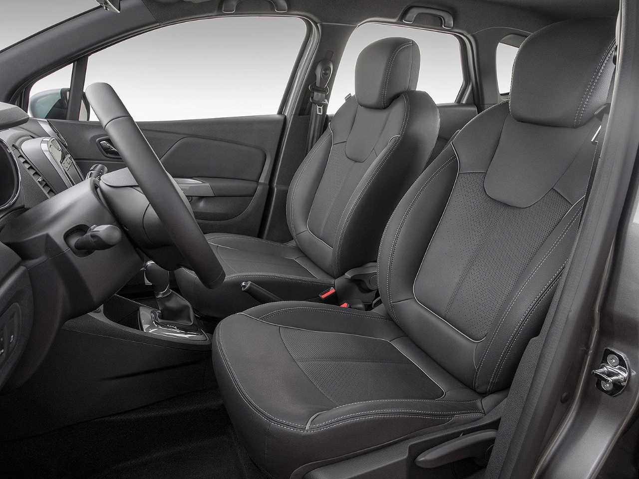 Renault�Captur - Foto 23 de 68 - 1600 x 1200 pixels2020 - bancos dianteiros