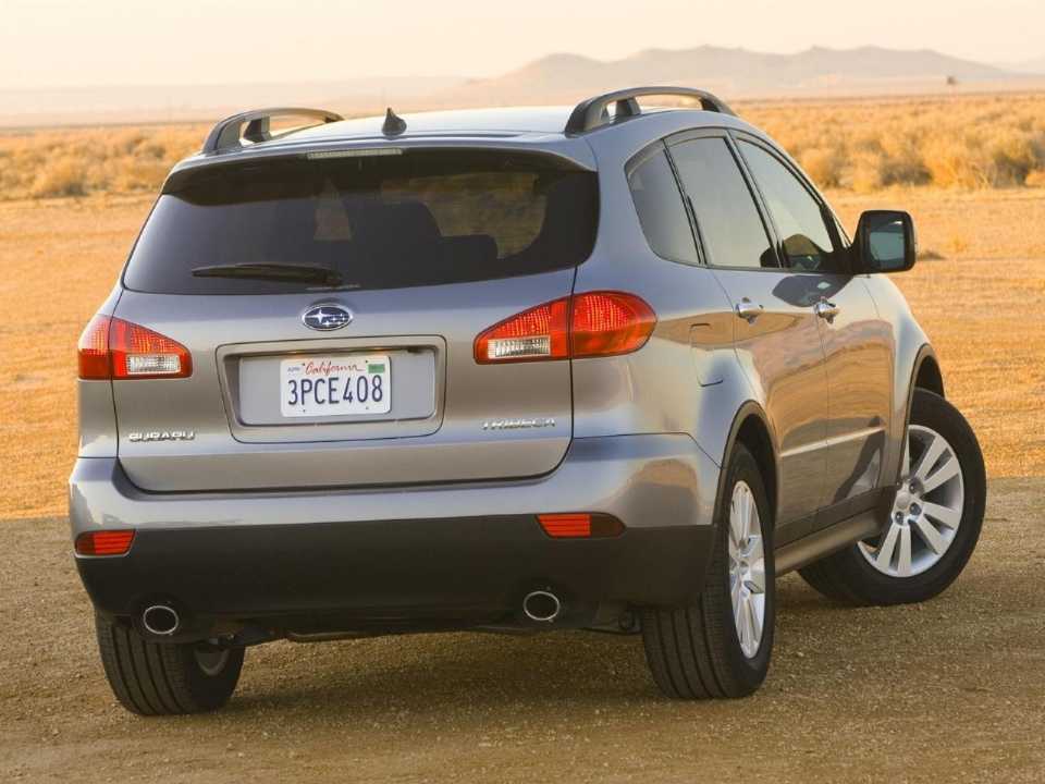 Subaru�Tribeca 2008 - �ngulo traseiro