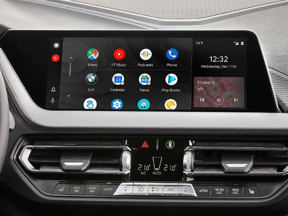 Detalhe do Android Auto operando em um modelo da BMW