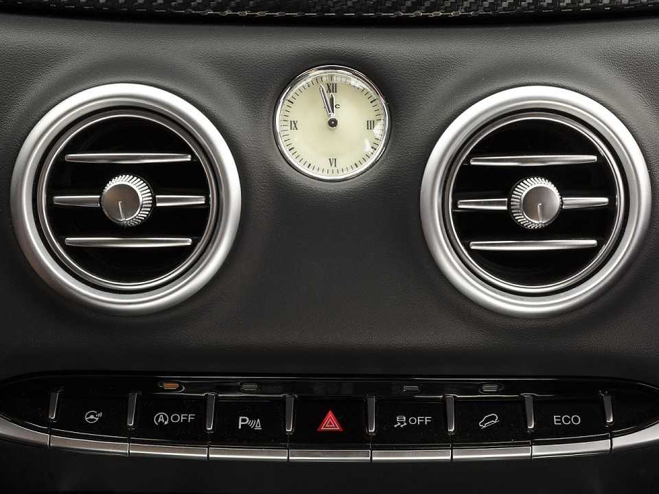 JAC�T80 2019 - console central