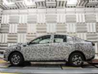 Sedan será o primeiro lançamento da Chevrolet, à frente do hatch
