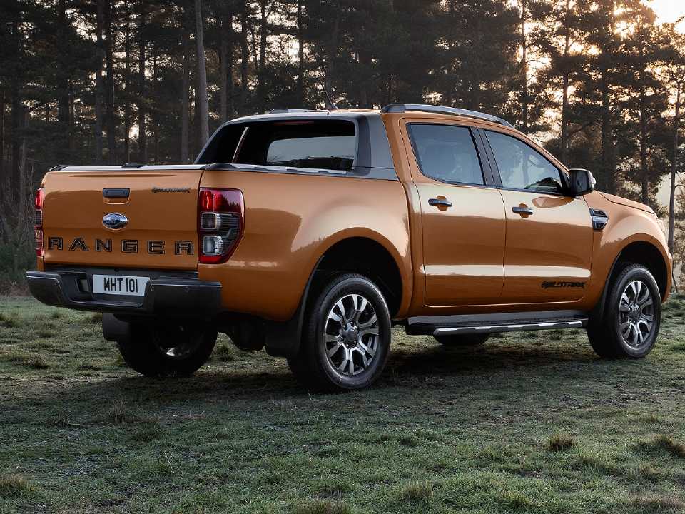 Acima a Ford Ranger comercializada na Europa já com o facelift Acima a Ford Ranger comercializada na Europa já com o facelift