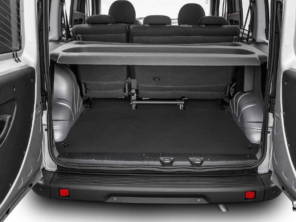 Fiat�Dobl� 2020 - porta-malas