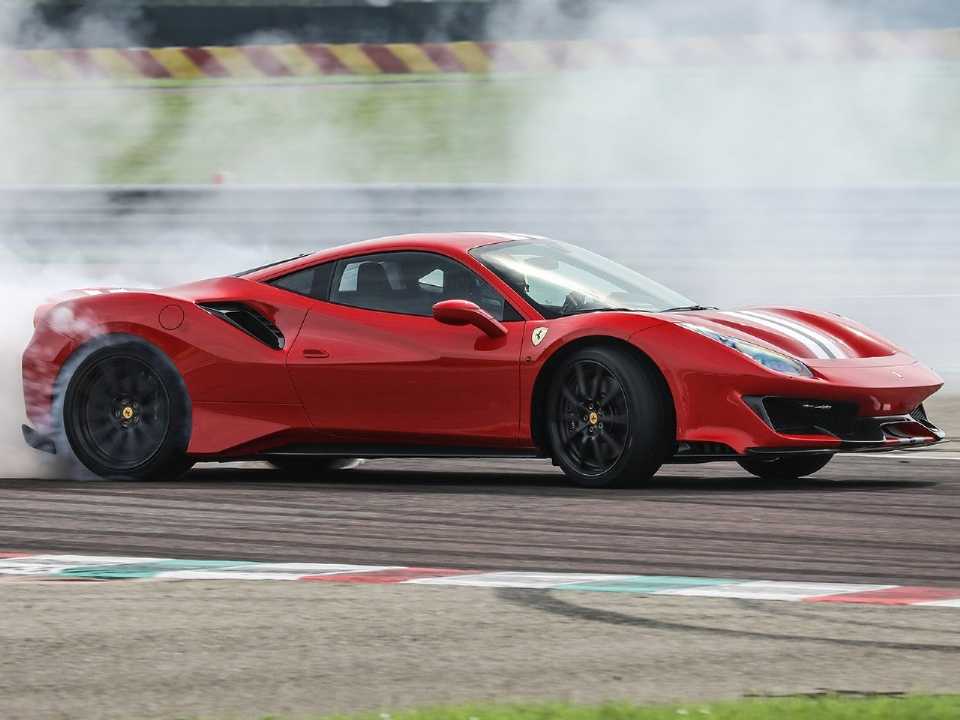 Ferrari 488 Pista 2019 Ferrari 488 Pista 2019