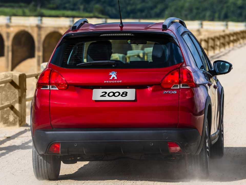 Peugeot�2008 2020 - �ngulo traseiro