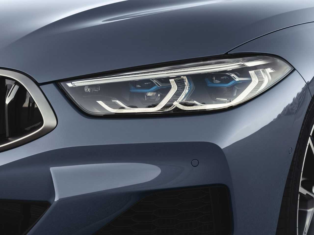 BMWSrie 8 Coup 2020 - ngulo traseiro