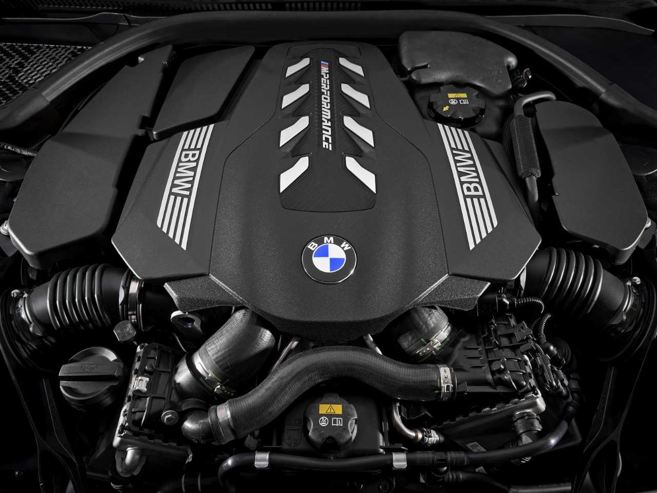 BMW�S�rie 8 Coup� 2020 - �ngulo traseiro