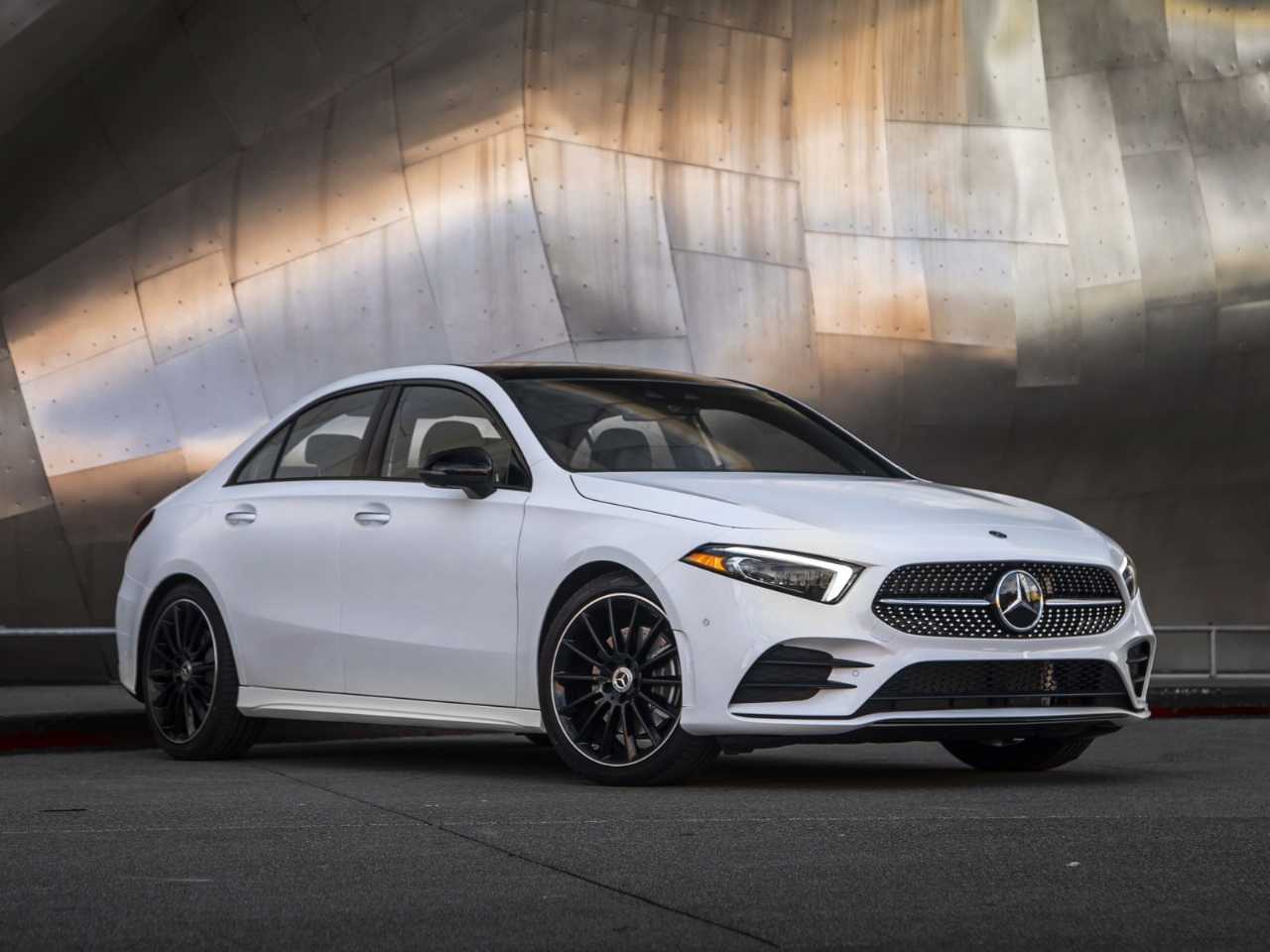 Mercedes-Benz�Classe A - Foto 8 de 33 - 1600 x 1200 pixels2020 - �ngulo traseiro