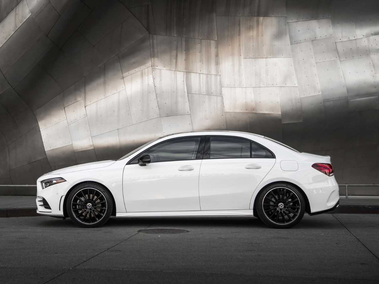Mercedes-Benz�Classe A - Foto 9 de 33 - 1600 x 1200 pixels2020 - �ngulo traseiro
