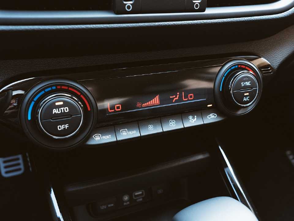 Kia�Cerato 2020 - outros