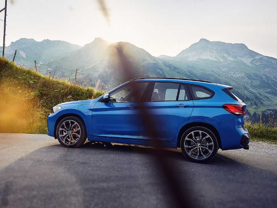 BMW X1 xDrive25e BMW X1 xDrive25e