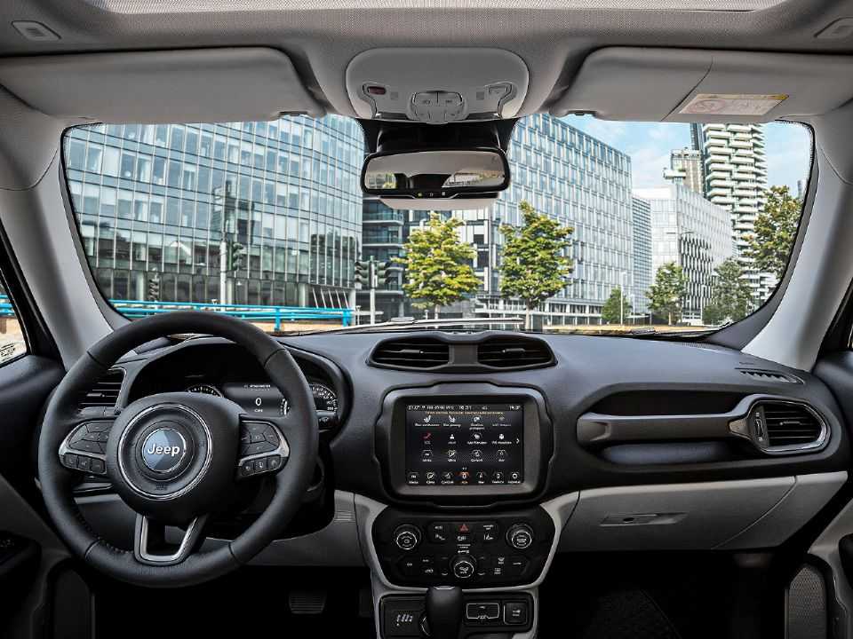 Interior do Jeep Renegade 4xe First Edition