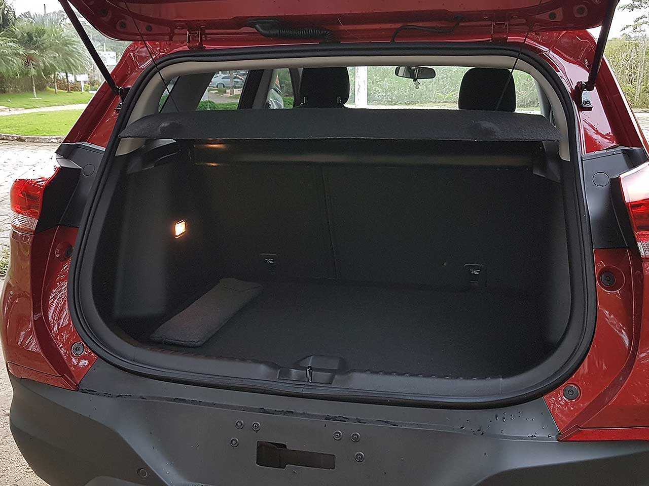ChevroletTracker 2021 - porta-malas