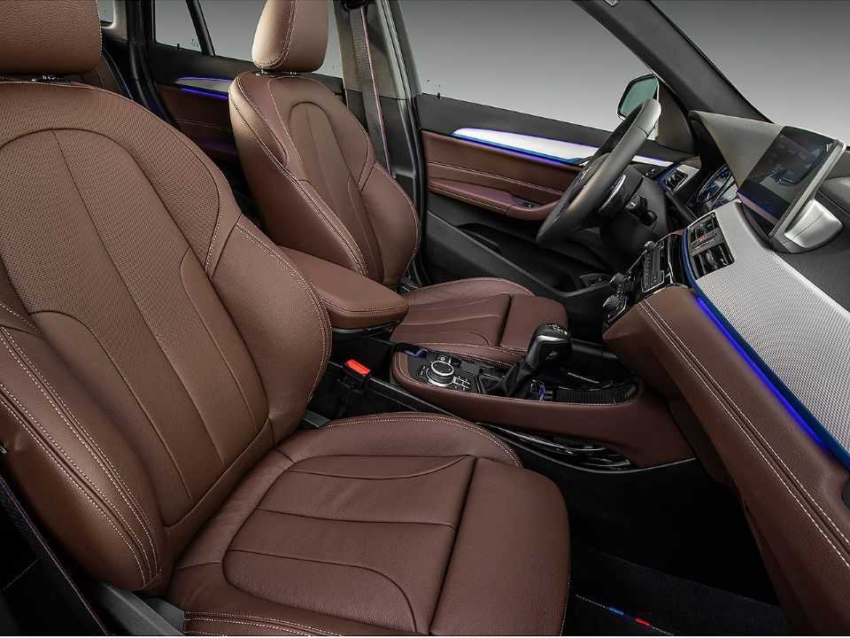 BMW�X1 2020 - bancos dianteiros