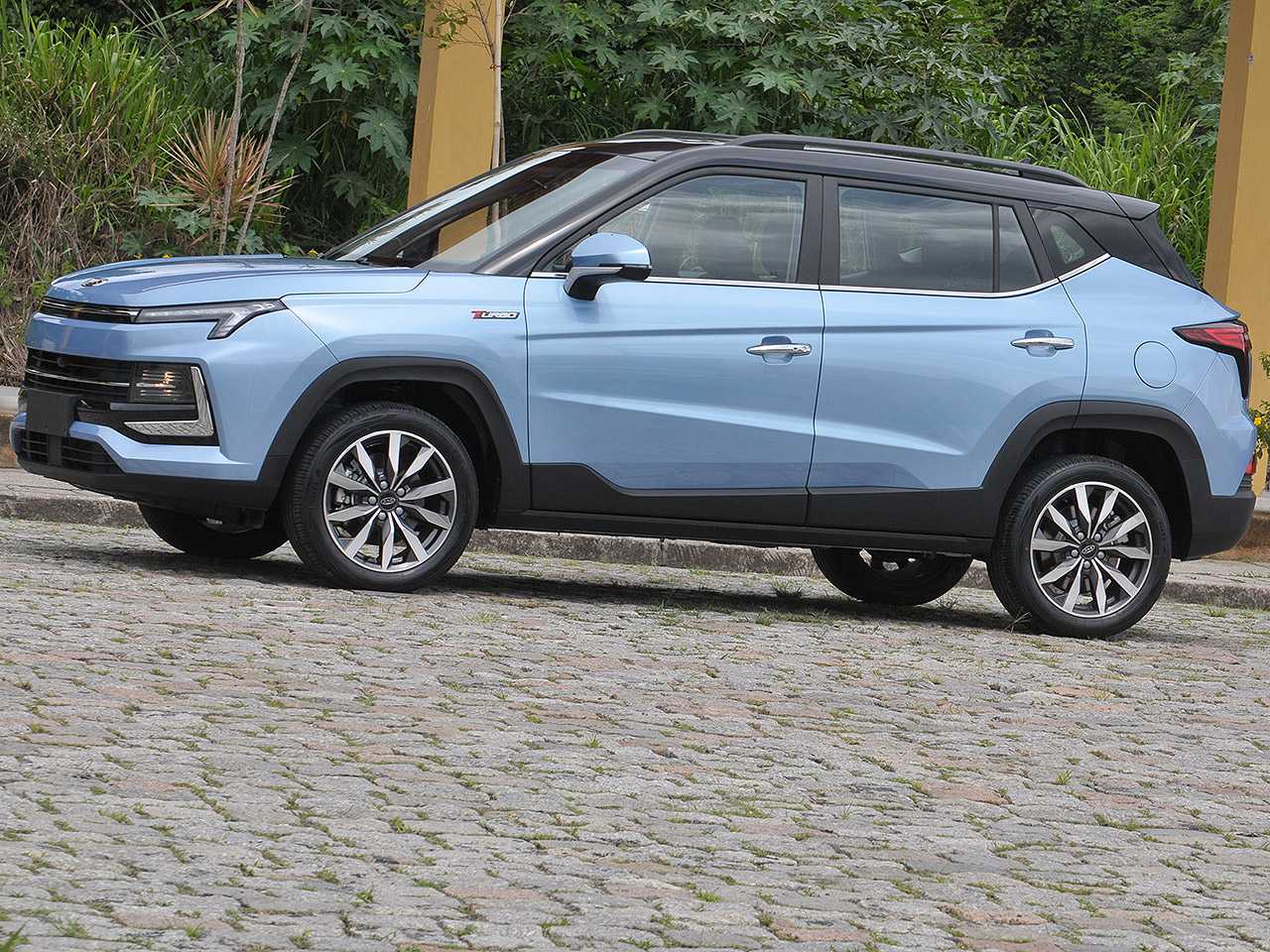 JAC�T60 2021 - lateral