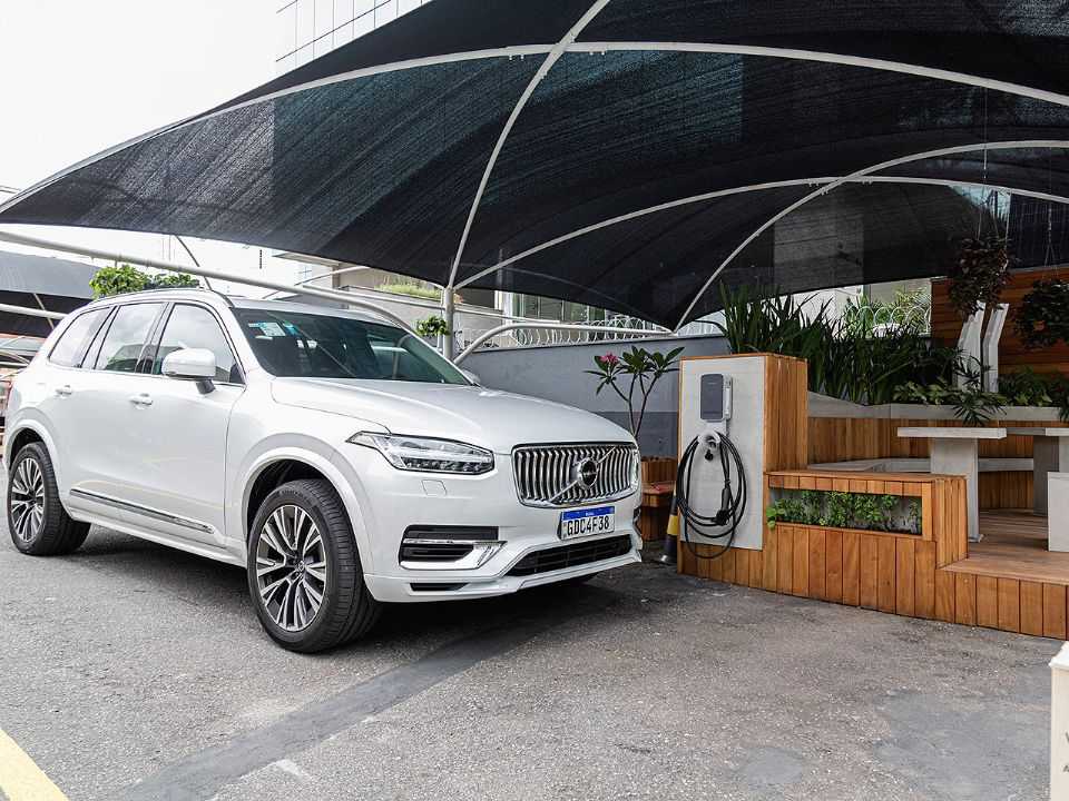 Volvo Lovers: marca vai emprestar gratuitamente carros híbridos