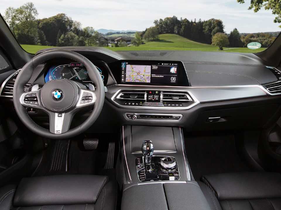 BMW X5 xDrive45e BMW X5 xDrive45e