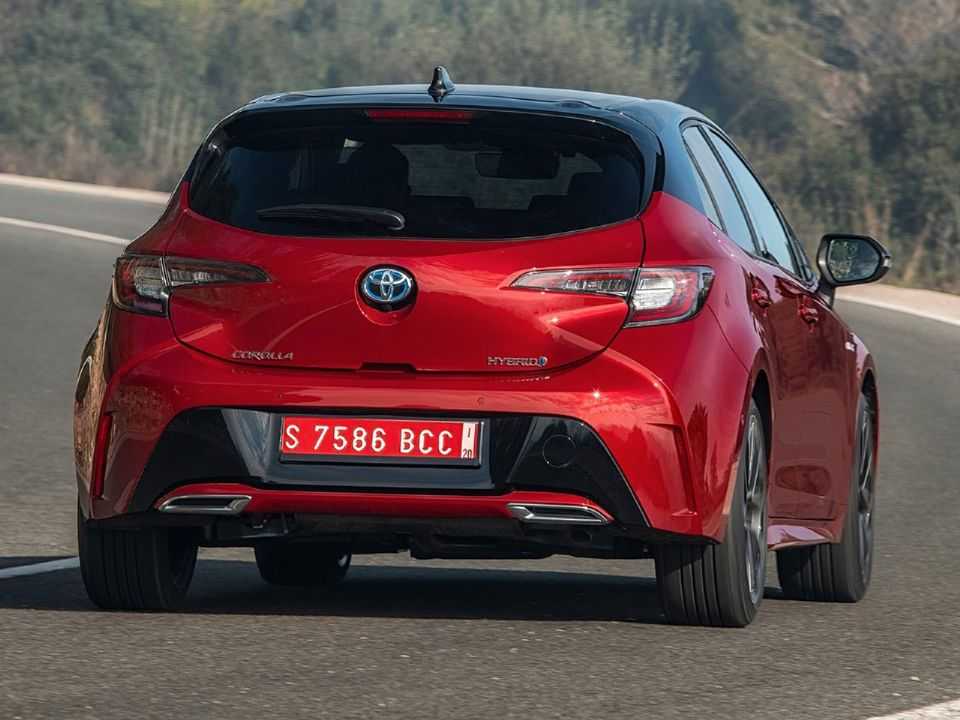 Acima o Toyota Corolla hatch vendido na Europa