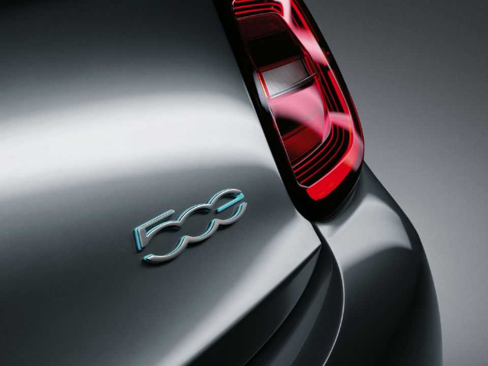 Fiat�500 2021 - lanternas