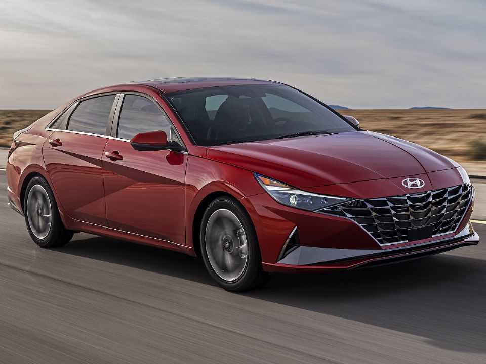 Hyundai�Elantra 2021 - �ngulo frontal