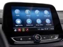 Divulgação Acima a central multimídia MyLink aplicada no Chevrolet Tracker