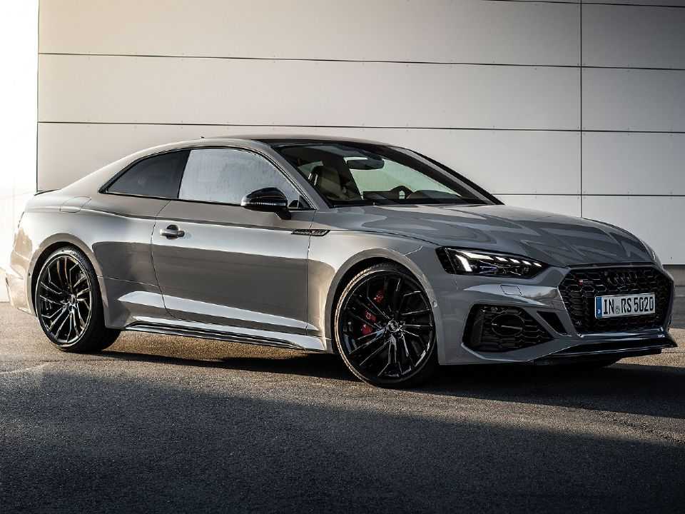 AudiRS 5 Coup 2021 - ngulo frontal