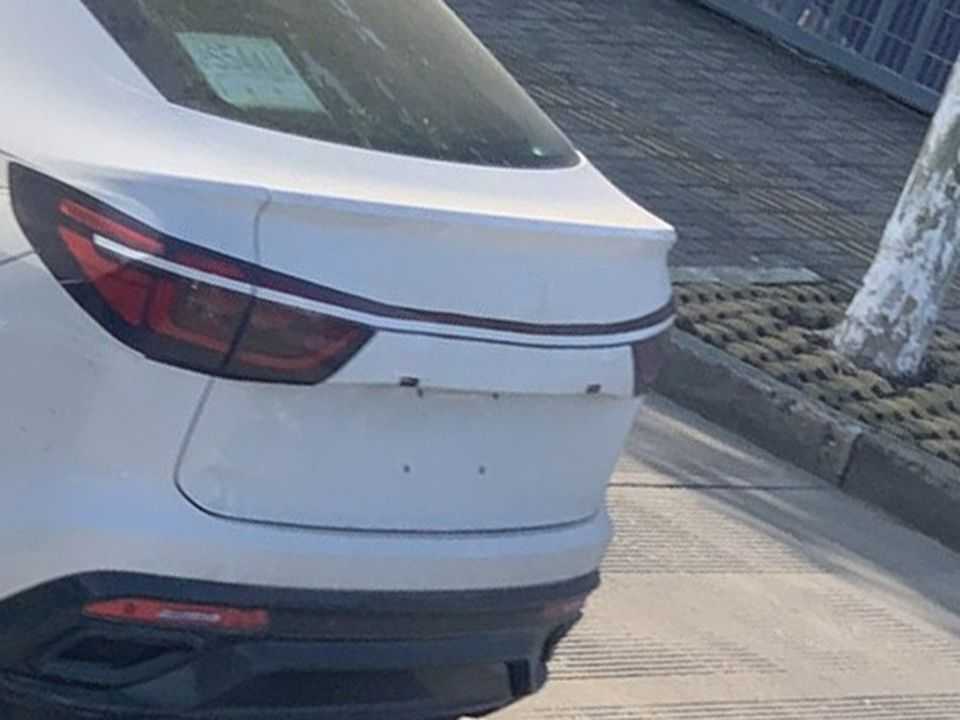 Flagra do futuro Tiguan X realizado na China Flagra do futuro Tiguan X realizado na China