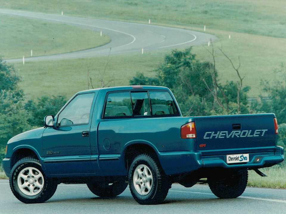 ChevroletS10 1995 - ngulo traseiro