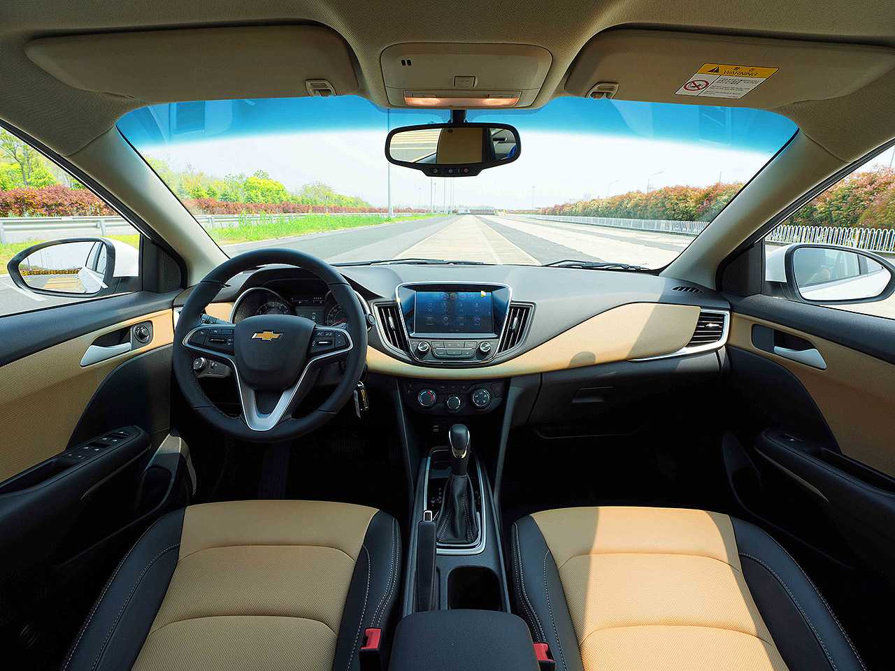 Chevrolet monza 2022