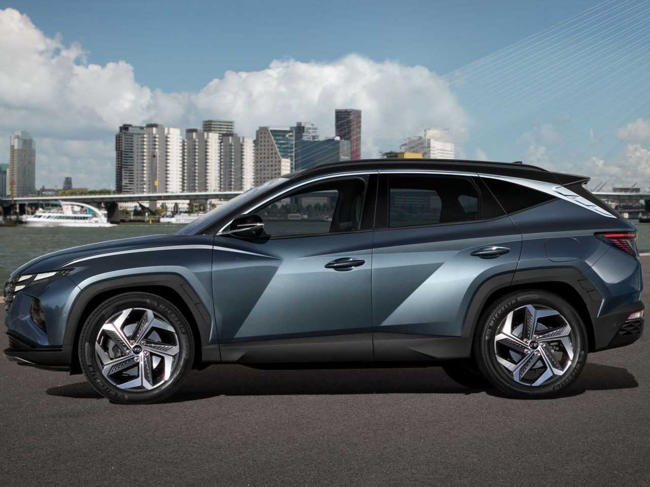 HyundaiTucson 2021 - ngulo traseiro