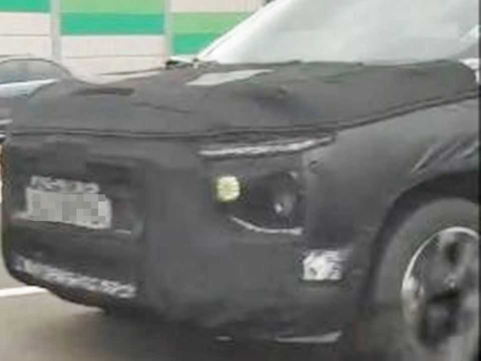 Nova Chevrolet Montana surge camuflada na Coreia do Sul