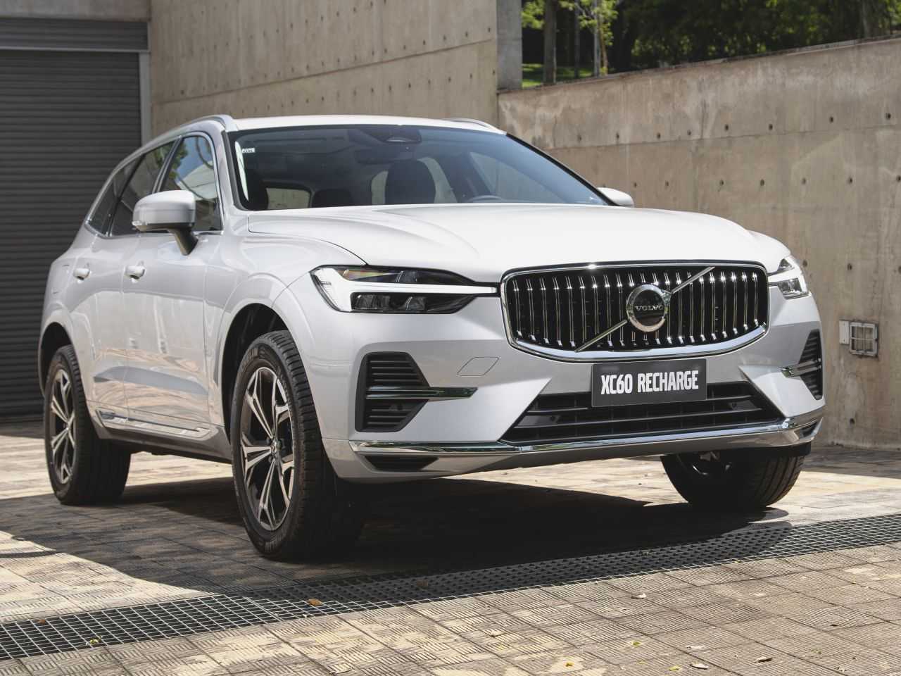 Volvo�XC60 2022 - �ngulo frontal