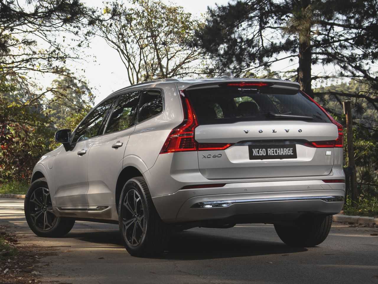 Volvo�XC60 2022 - �ngulo traseiro