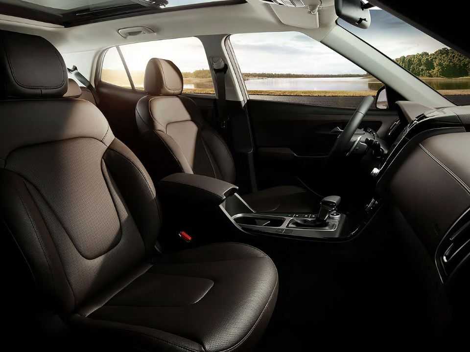 Hyundai�Creta 2022 - bancos dianteiros