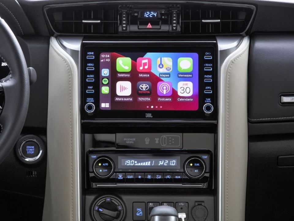 Toyota�SW4 2022 - painel
