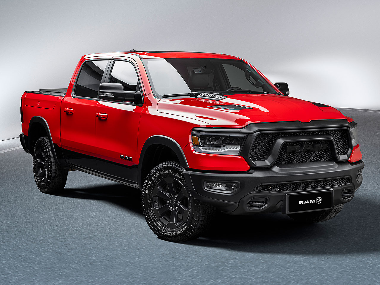 RAM�1500 2022 - �ngulo frontal