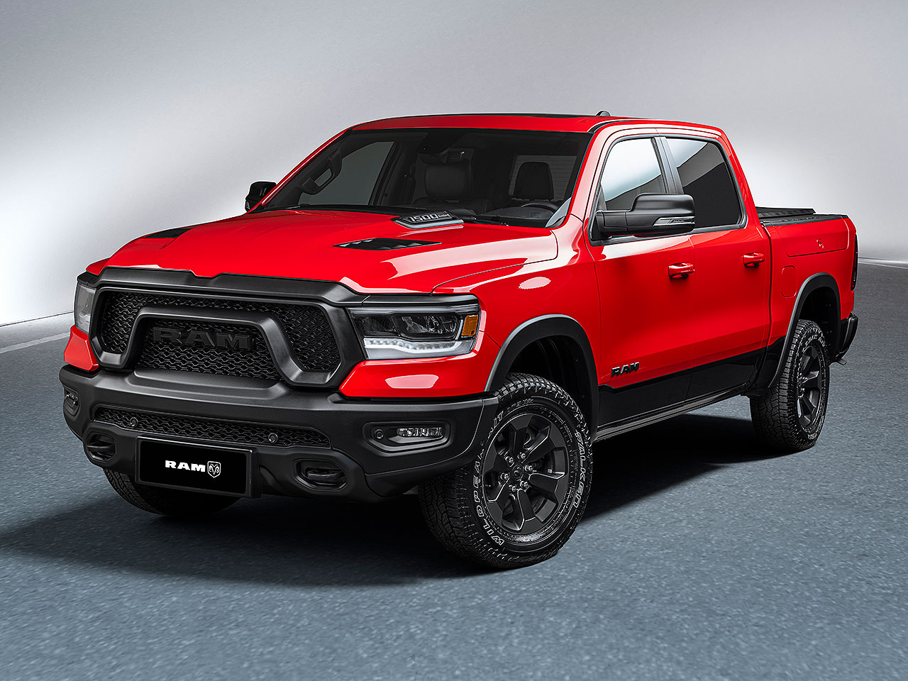 RAM�1500 2022 - �ngulo frontal