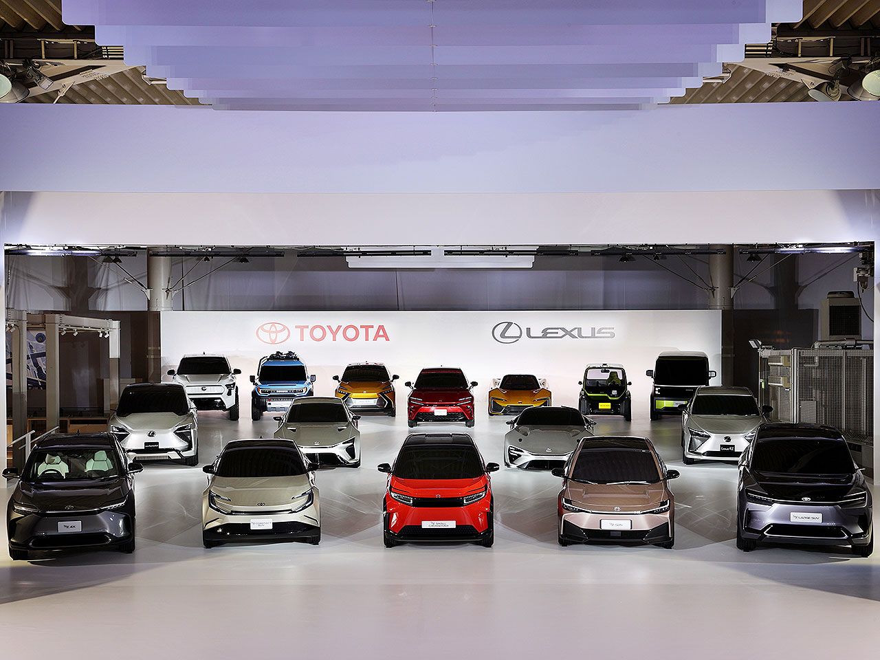 Detalhe da futura gama de eltricos da Toyota