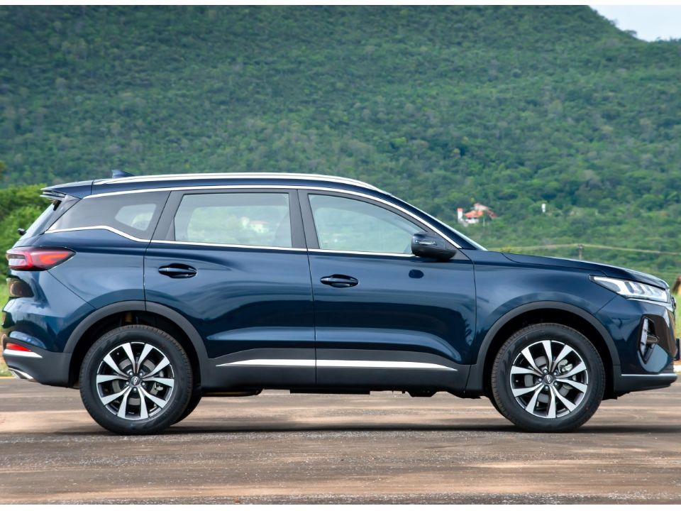 CAOA Chery�Tiggo 7 2022 - lateral