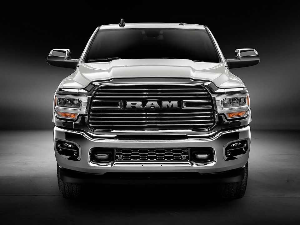 RAM�2500 2022 - frente