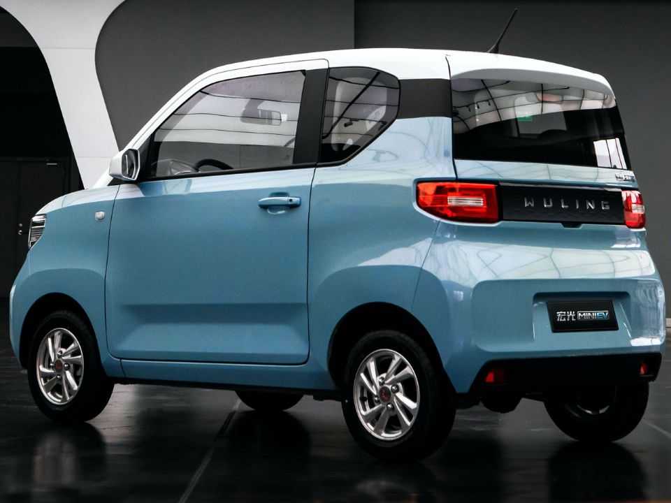 Wuling�Hong Guang MINI EV 2021 - �ngulo traseiro