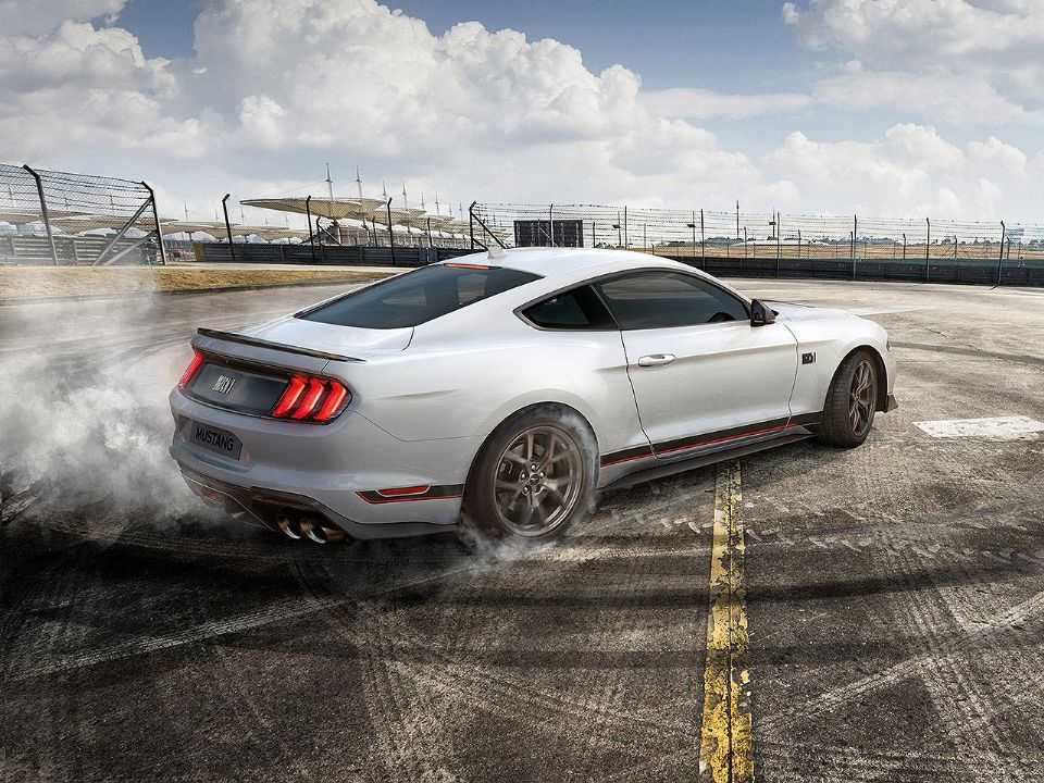 FordMustang 2021 - outros